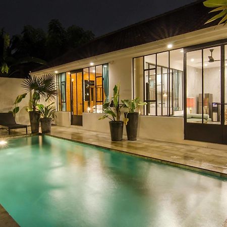 Designer Hideaway Villa Umalas Legian Esterno foto
